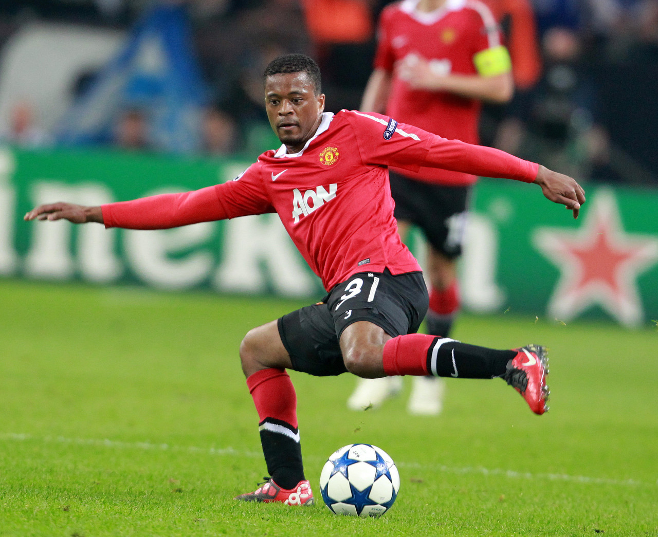 决定续约小 决定续约小