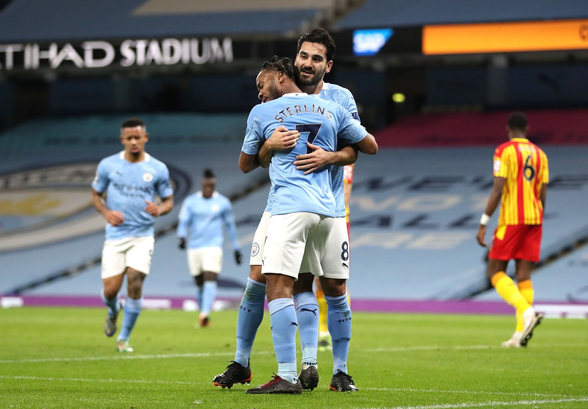 仅吸引了国 仅吸引了国